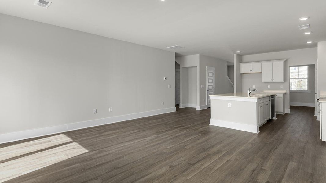 Spacious, unfurnished interior of a new home in Surfside Landing, Hubert (Image 19).