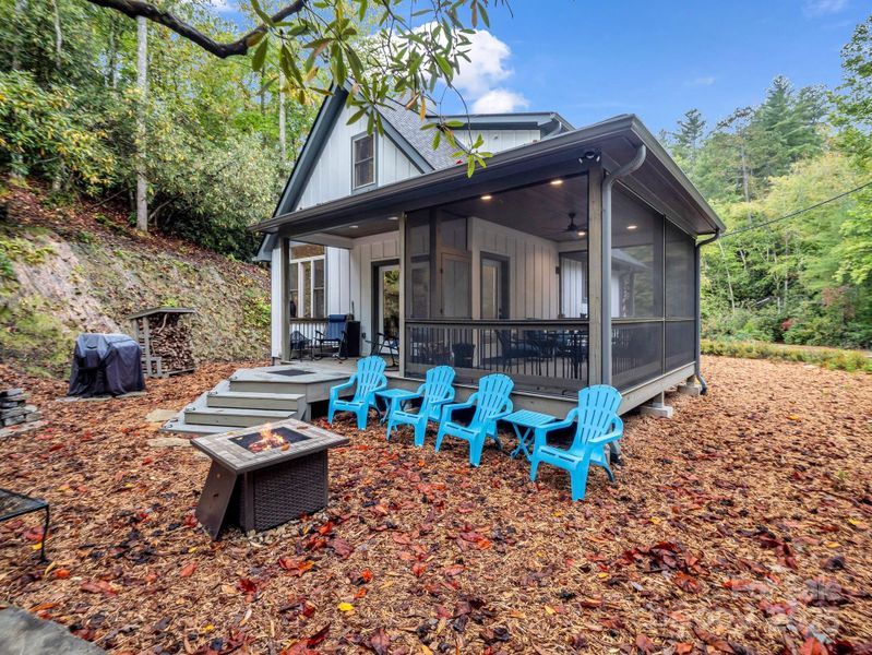 Image 31 of a home in . Image 31 of a home in .