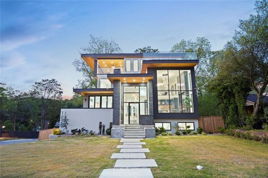 Front exterior of a new home in , Atlanta, GA, highlighting curb appeal (Image 1). Front exterior of a new home in , Atlanta, GA, highlighting curb appeal (Image 1).
