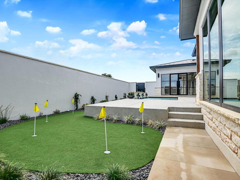 Exterior details and patio area of a home in , Horseshoe Bay (Image 27).
