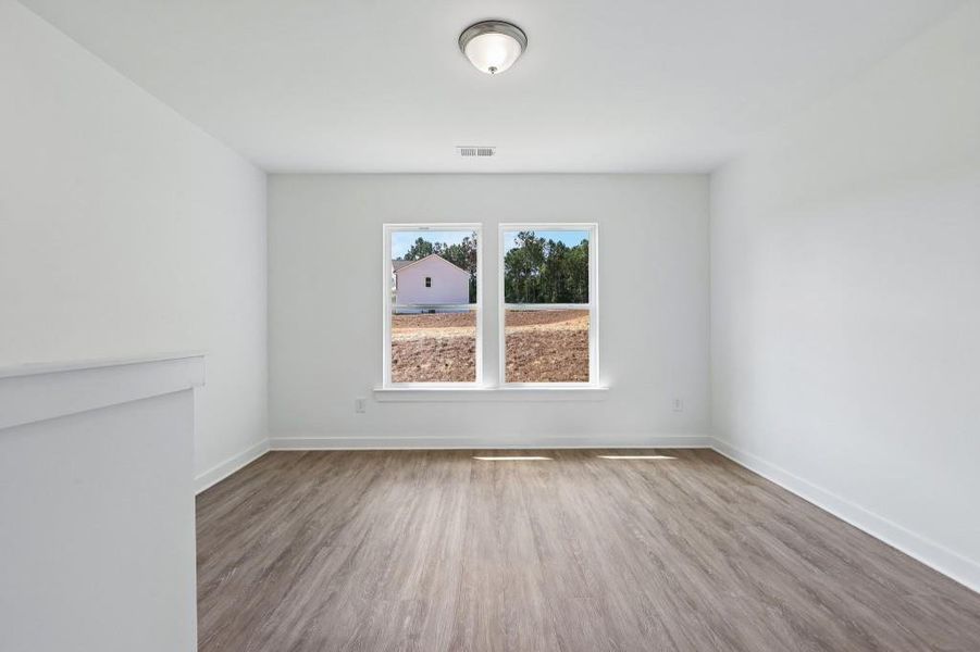 Spacious, unfurnished interior of a new home in Savoy Park, Covington (Image 29).