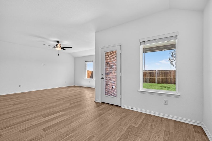 Spacious, unfurnished interior of a new home in Parks at Foster Crossing, Anna (Image 19).