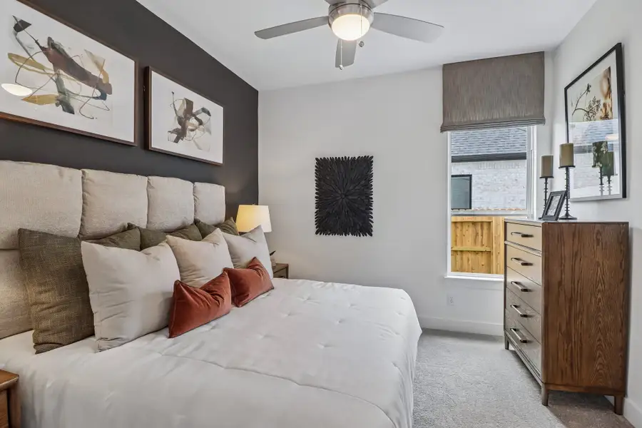 Representative furnished interior of a home built from the Sullivan by Taylor Morrison in Ryehill, Rosenberg (Image 27).