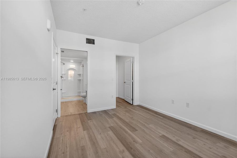 Spacious, unfurnished interior of a new home in , Orlando (Image 20). Spacious, unfurnished interior of a new home in , Orlando (Image 20).