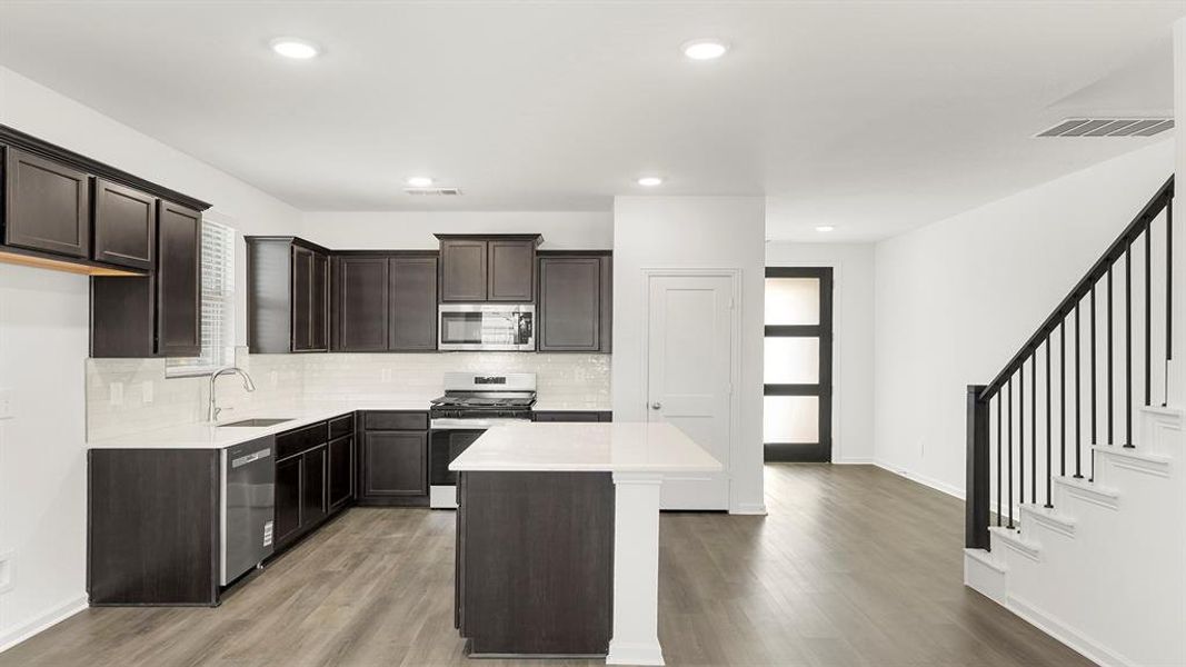 05. 10904 Cacao - Kitchen