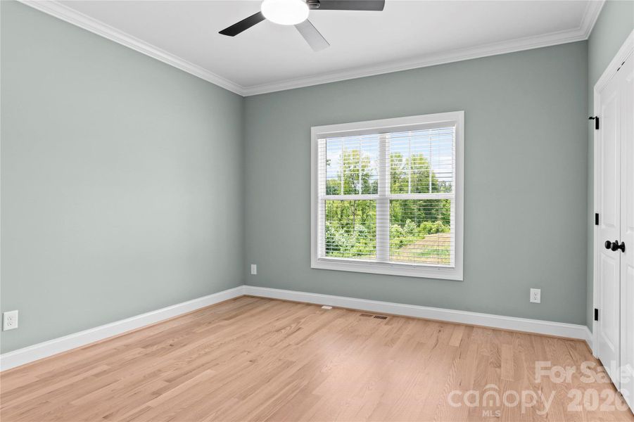 Spacious, unfurnished interior of a new home in , Lexington (Image 14).