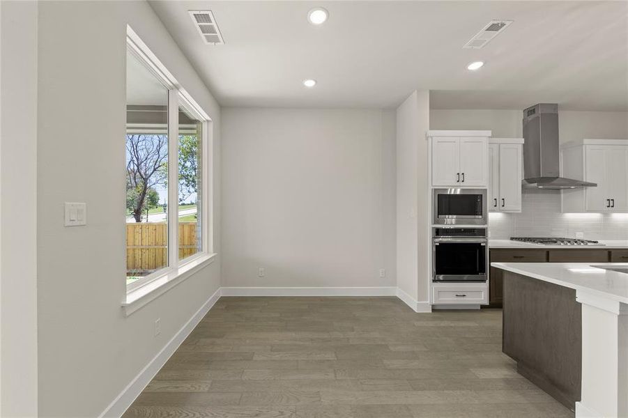 Image 29 of a home in The Highlands.