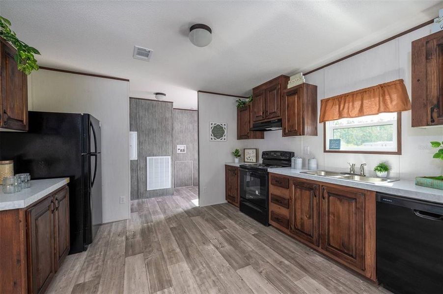 Furnished interior view inside a new home in , Lawtey (Image 5).