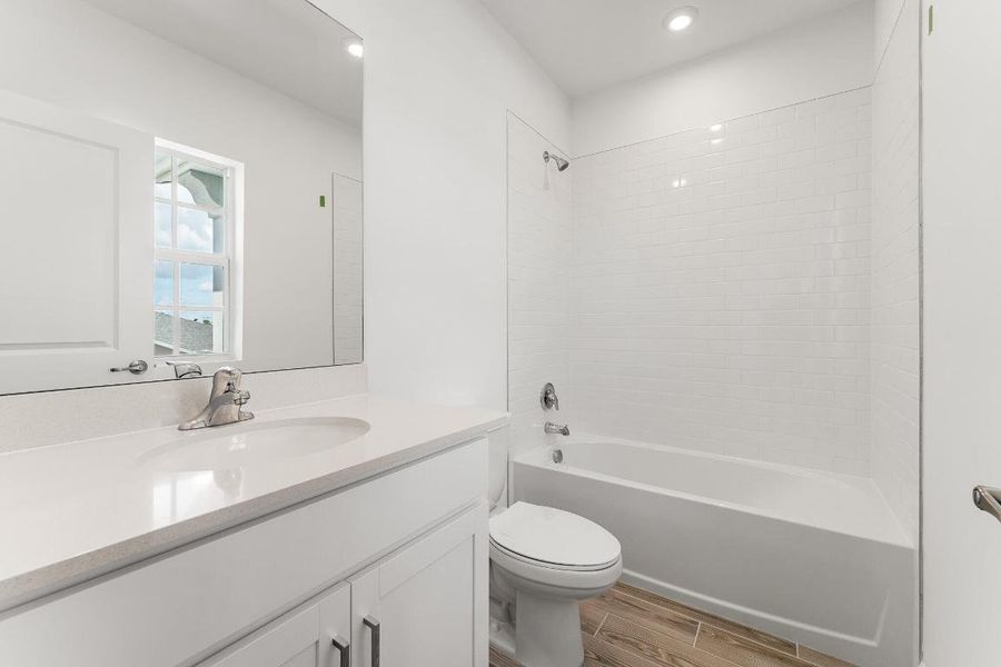 US_SEF_MOUNT RAINIER_LOT 299_bath 2