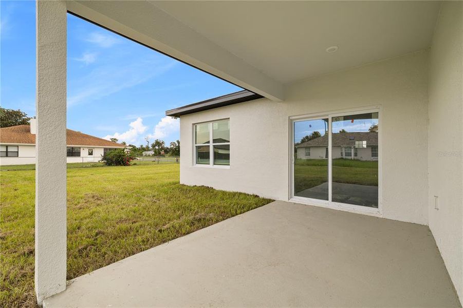 Exterior details and patio area of a home in , Ocala (Image 2). Exterior details and patio area of a home in , Ocala (Image 2).