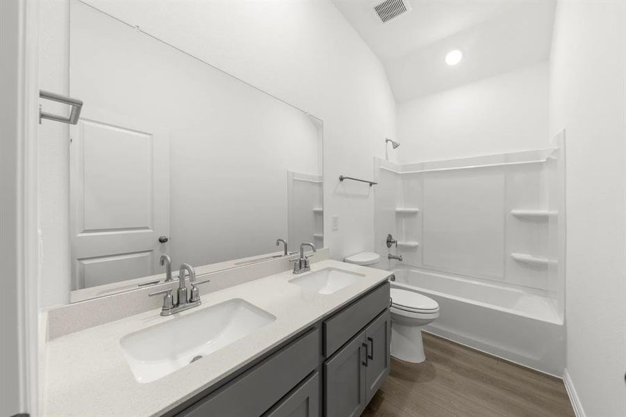 Furnished interior view inside a new home in Devonshire 40s, Forney (Image 9).