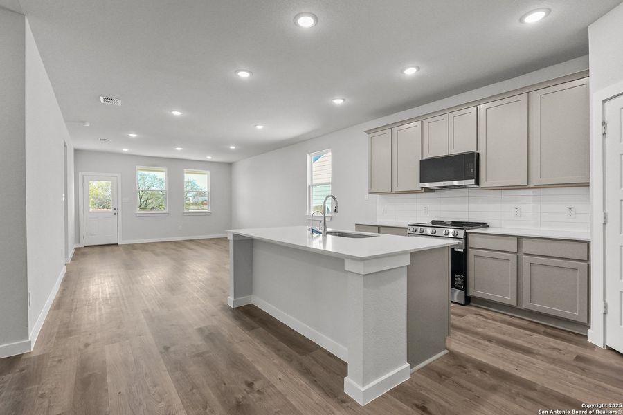 Furnished interior view inside a new home in Cinco Lakes, San Antonio (Image 11).