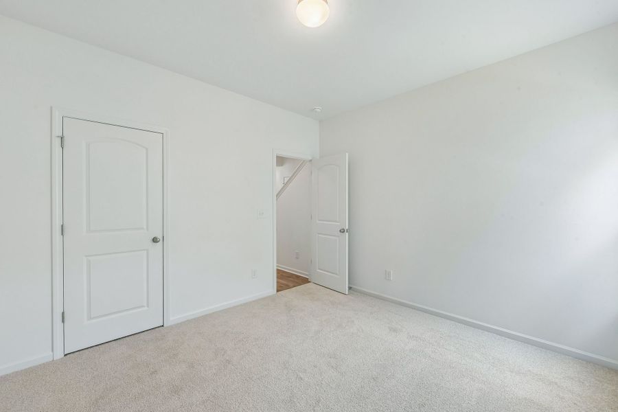 Spacious, unfurnished interior of a new home in Edgewater - The Cottages, Lancaster (Image 23).