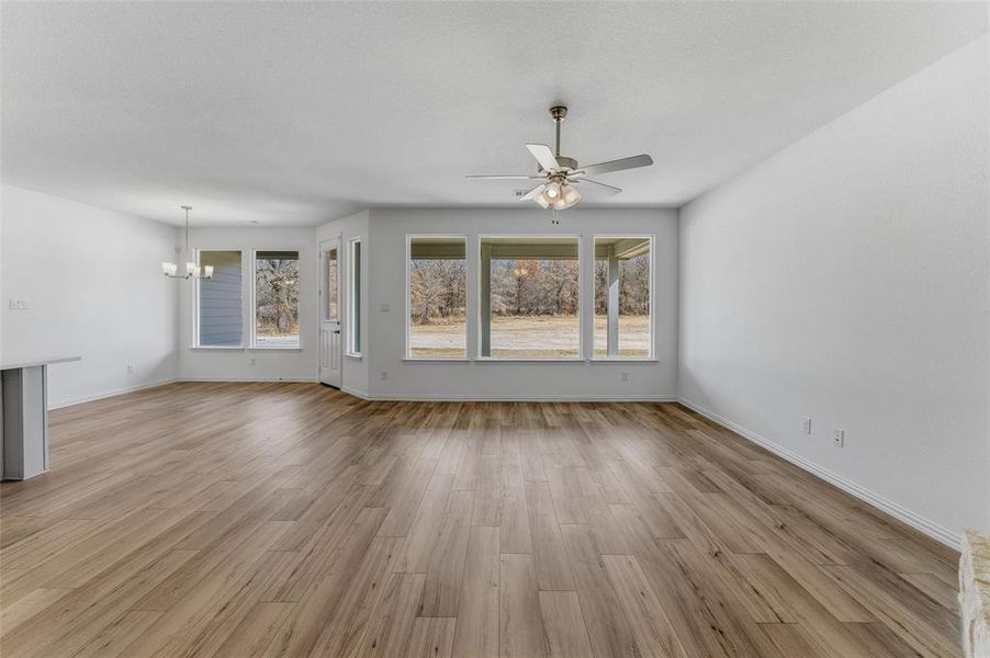 Spacious, unfurnished interior of a new home in Oak Grove Addition, Springtown (Image 21).