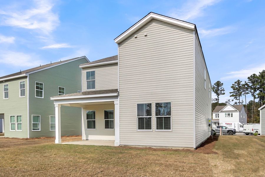 Exterior details and patio area of a home in Wildcat Chase, Summerville (Image 1).