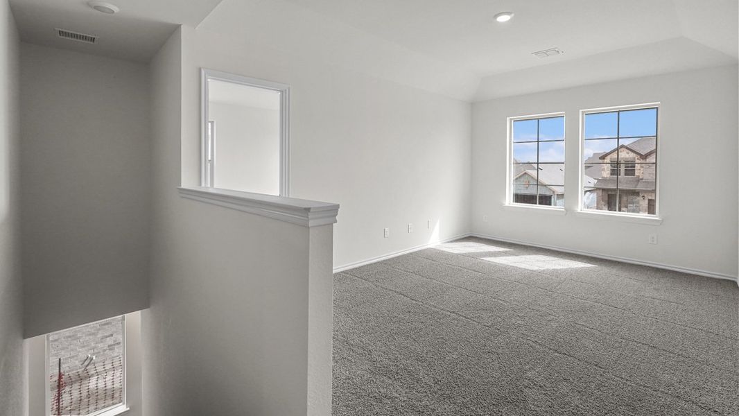 Spacious, unfurnished interior of a new home in Wildcat Ranch, Crandall (Image 27).