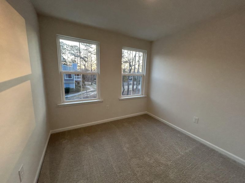 Spacious, unfurnished interior of a new home in , Summerville (Image 25).