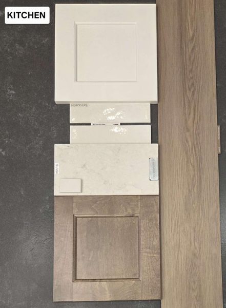 Sample of building materials used in homes in Evergreen 70', Conroe (Image 9).