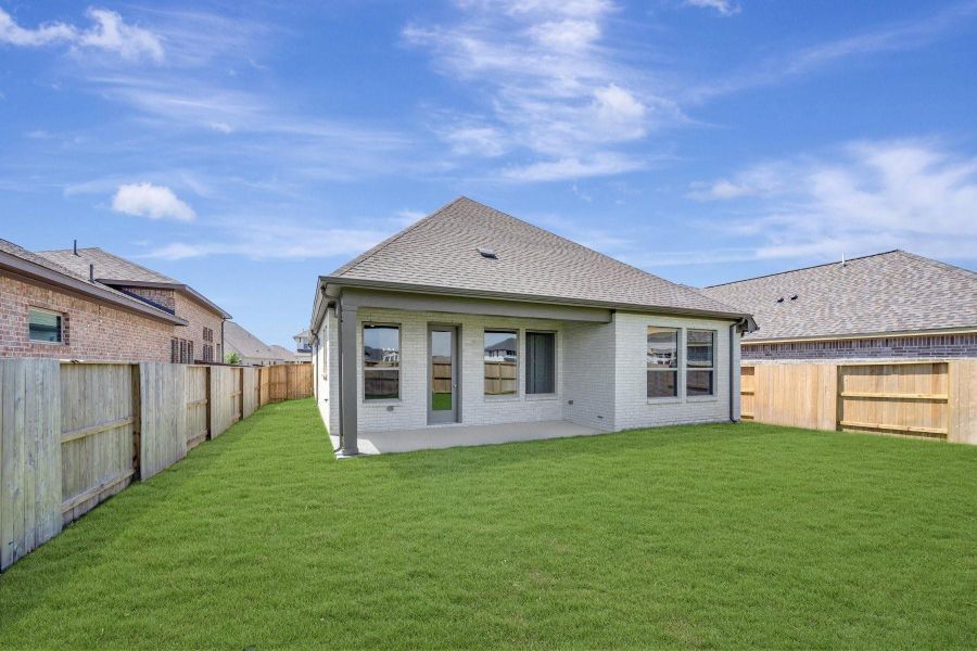 Welcome to The Cassia by David Weekley Homes. Move-In Ready Now!