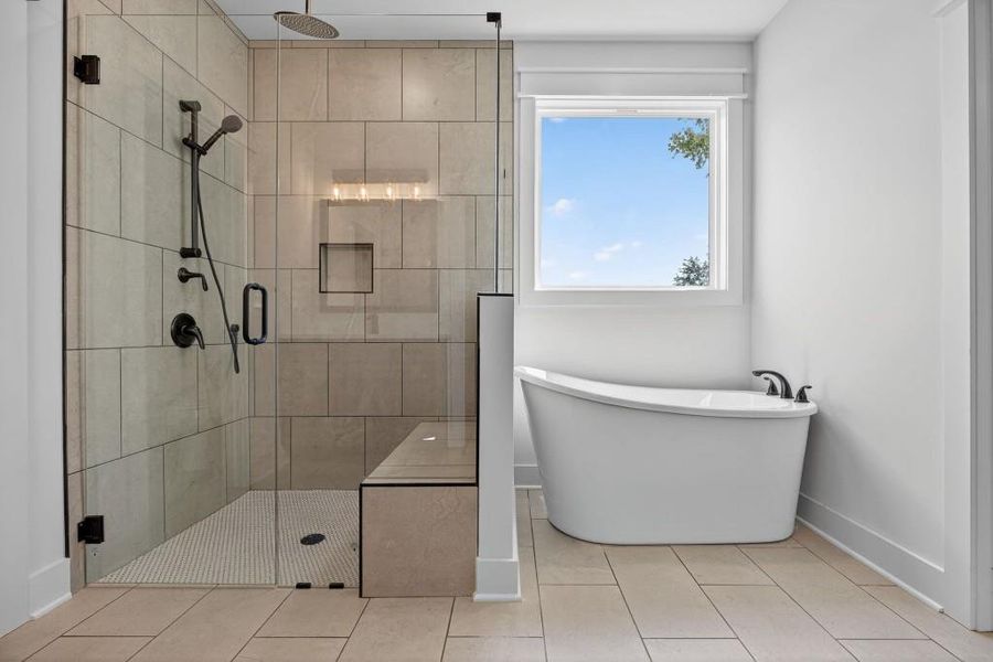 Furnished interior view inside a new home in , Dallas (Image 5).