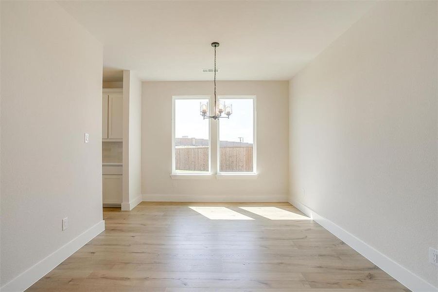 Spacious, unfurnished interior of a new home in Sweetgrass, Haslet (Image 26).