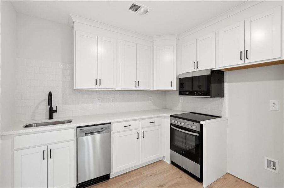 Furnished interior view inside a new home in , Marietta (Image 16).