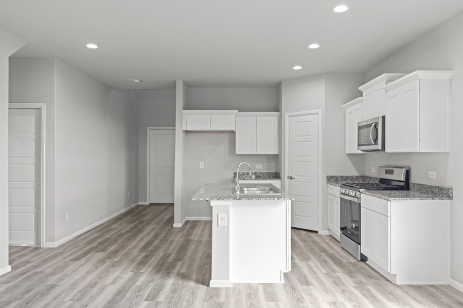 Representative furnished interior of a home built from the Shelby by D.R. Horton in Yukon Ridge, Odessa (Image 9). Representative furnished interior of a home built from the Shelby by D.R. Horton in Yukon Ridge, Odessa (Image 9).