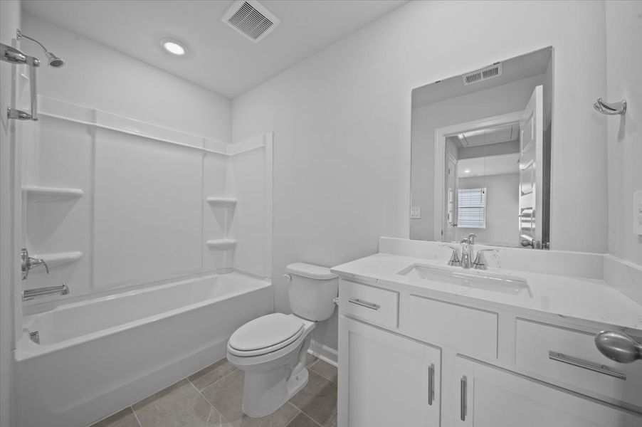 Furnished interior view inside a new home in Cedar Shoals – Heritage Collection, Piedmont (Image 8).