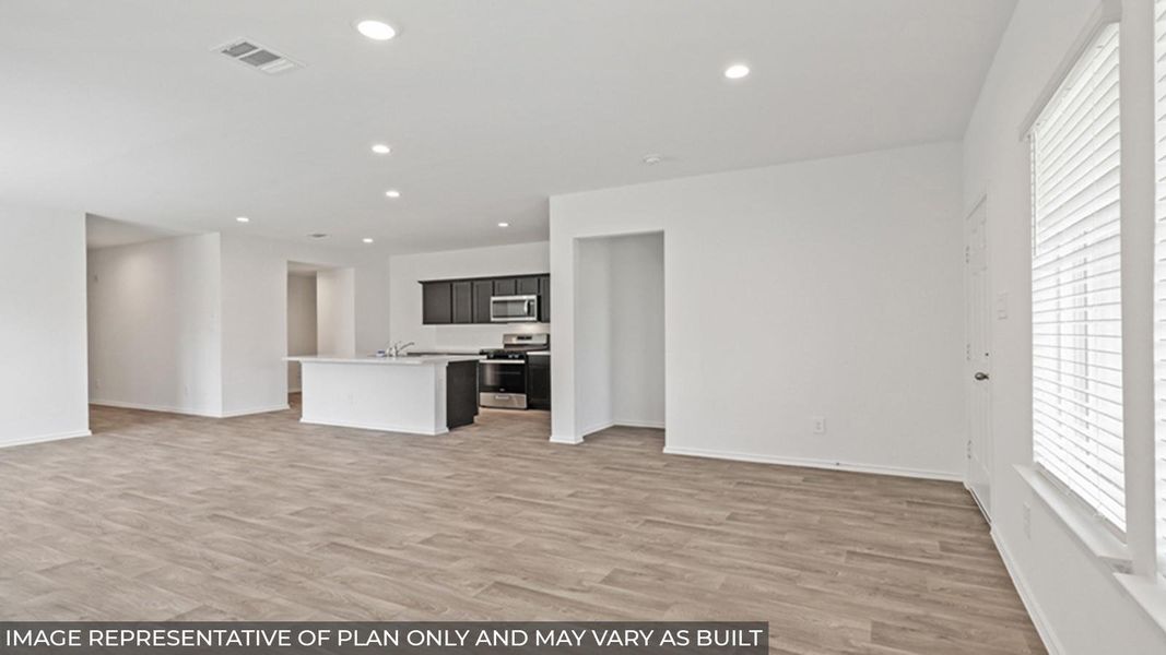 Spacious, unfurnished interior of a new home in Presswoods, Splendora (Image 10).