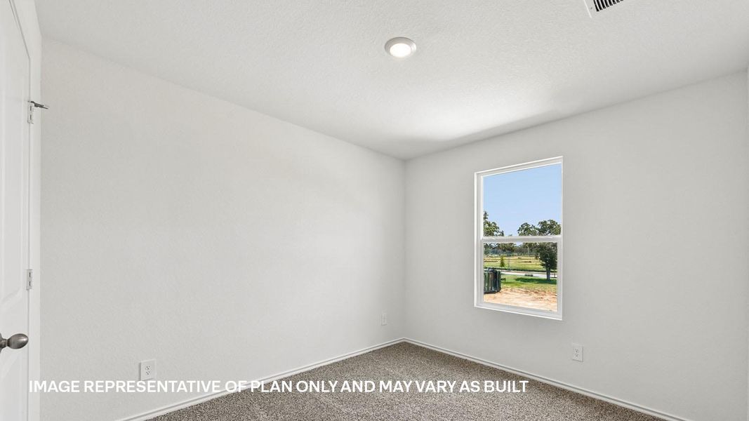 Representative unfurnished interior of a home built from the The Lyndon by D.R. Horton in Valverde, Bastrop (Image 28).