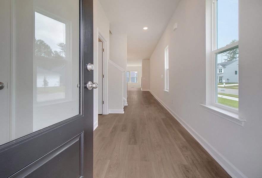 Spacious, unfurnished interior of a new home in Watson Hill, Summerville (Image 41).