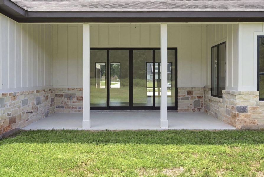 Exterior details and patio area of a home in , Willis (Image 29).