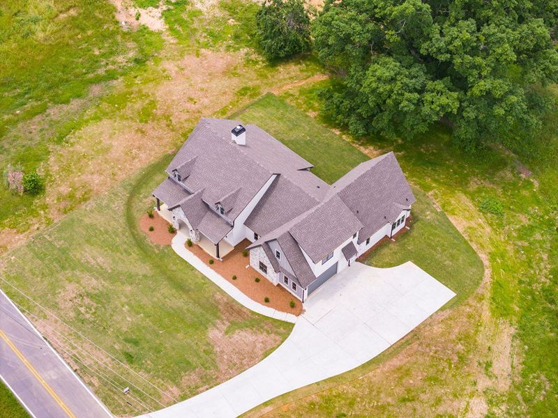 Image 47 of a home in The Meadows at Lake Circle.