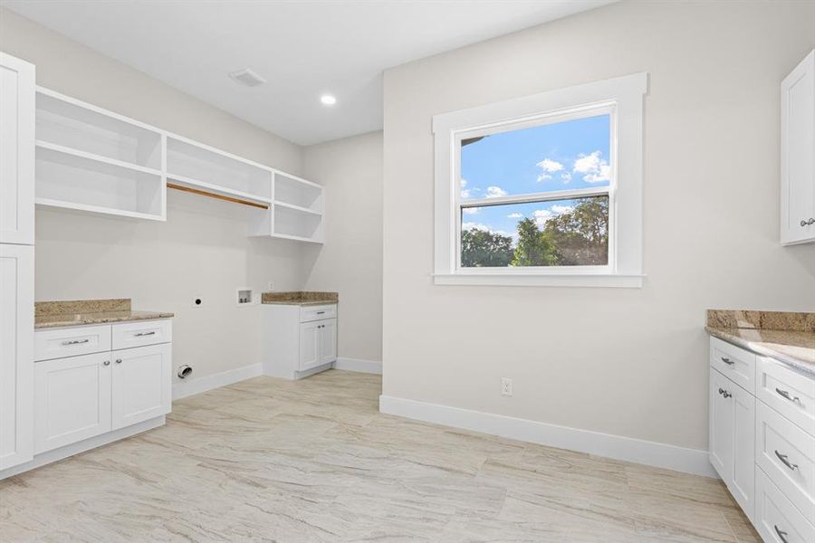 Image 35 of a home in .
