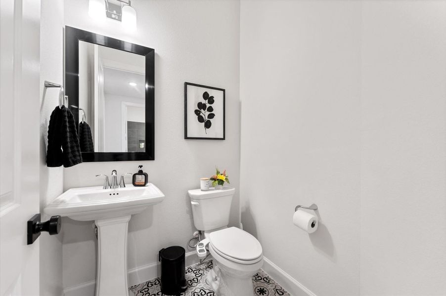 Furnished interior view inside a new home in , Tomball (Image 11).