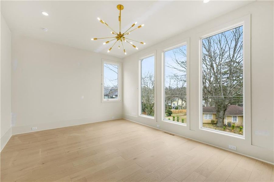 Spacious, unfurnished interior of a new home in , Atlanta (Image 40).