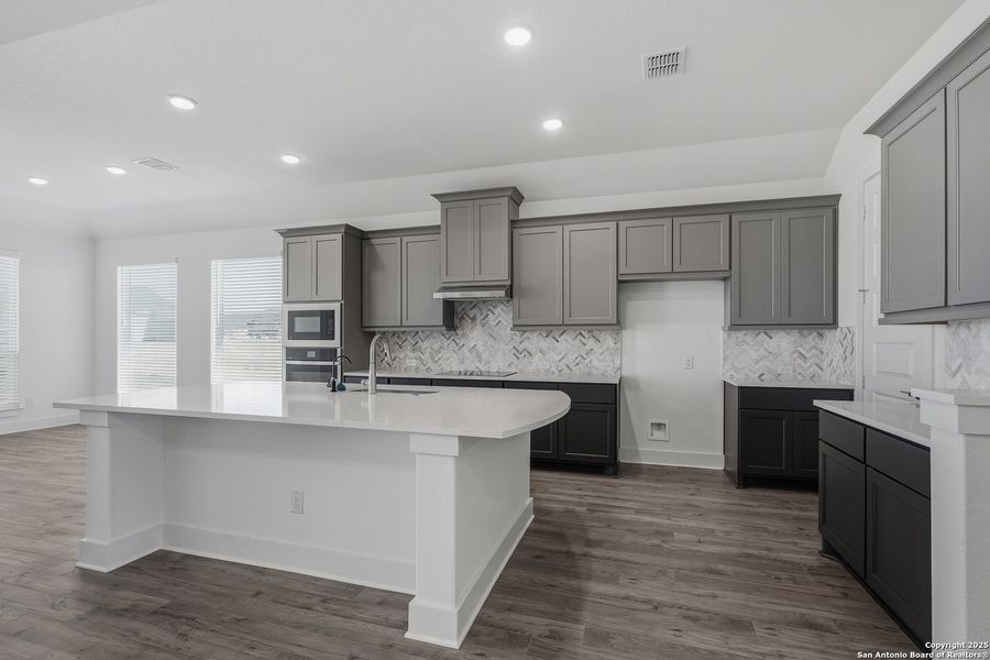 Furnished interior view inside a new home in Sienna Lakes, San Antonio (Image 14). Furnished interior view inside a new home in Sienna Lakes, San Antonio (Image 14).