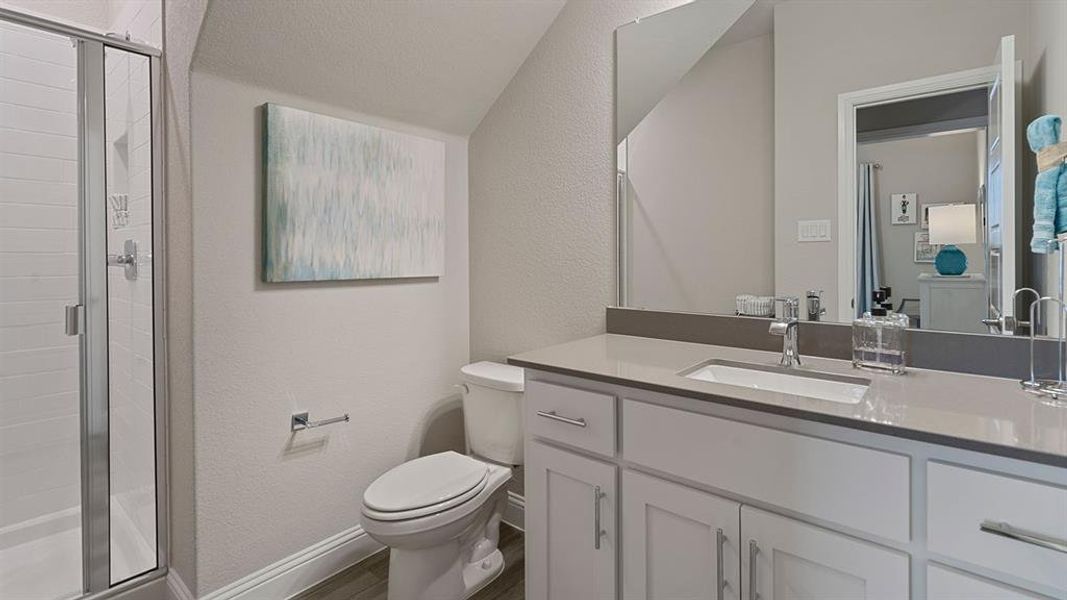 Furnished interior view inside a new home in Lakeview Pointe, Grand Prairie (Image 14).