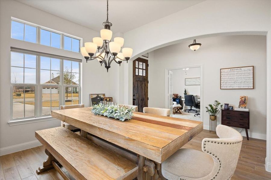 Furnished interior view inside a new home in Abe's Landing, Granbury (Image 15). Furnished interior view inside a new home in Abe's Landing, Granbury (Image 15).