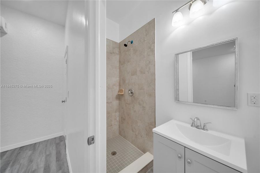 Furnished interior view inside a new home in , Lehigh Acres (Image 4).