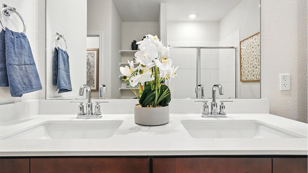 Representative furnished interior of a home built from the Naples by D.R. Horton in The Reserve at Timber Creek, Lindale (Image 27). Representative furnished interior of a home built from the Naples by D.R. Horton in The Reserve at Timber Creek, Lindale (Image 27).