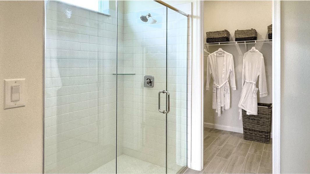 1951 Hailey Owners Bath 2of2 F1 6 20 25