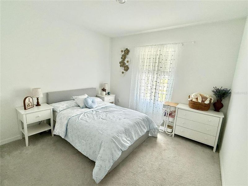 Furnished interior view inside a new home in , Kissimmee (Image 14).