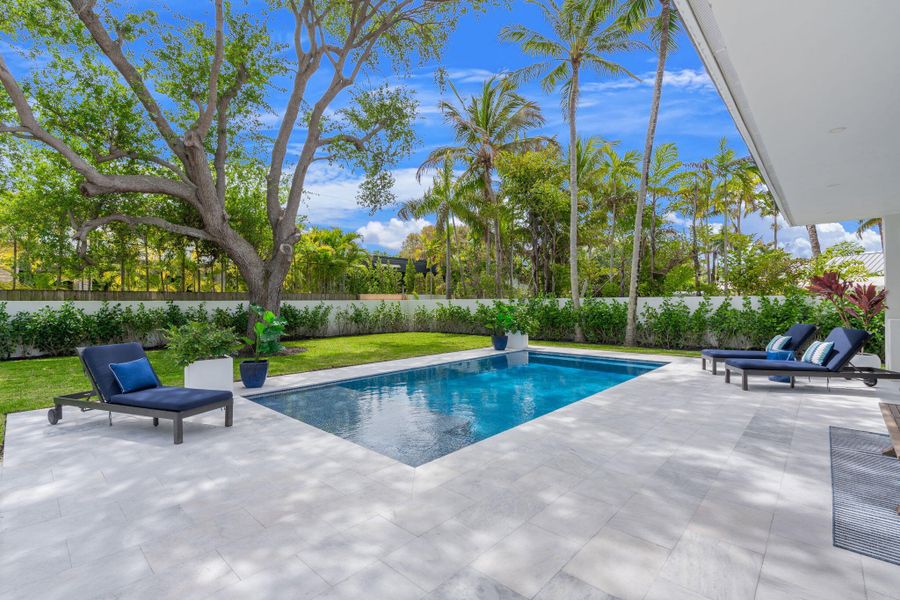 20-web-or-mls-2406 NE 13th Ct Fort Laude 20-web-or-mls-2406 NE 13th Ct Fort Laude