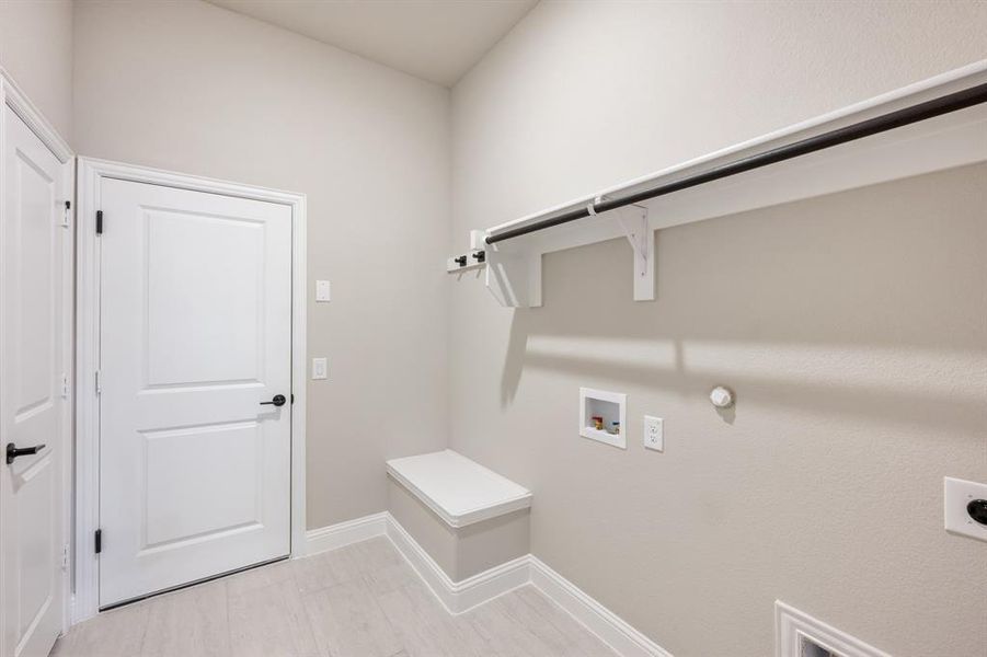 Spacious, unfurnished interior of a new home in East Oak Creek 50-55, Commerce (Image 17). Spacious, unfurnished interior of a new home in East Oak Creek 50-55, Commerce (Image 17).