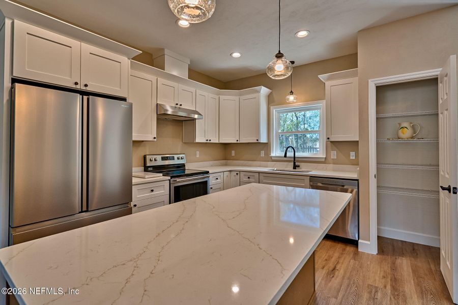 Furnished interior view inside a new home in , Keystone Heights (Image 6).