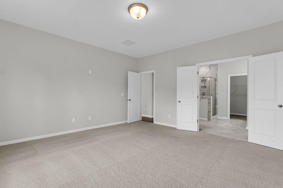 Spacious, unfurnished interior of a new home in Abbey Walk, Moncks Corner (Image 21).