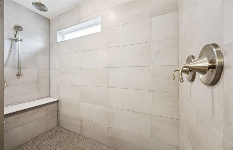 Owner's bath with spa shower Owner's bath with spa shower