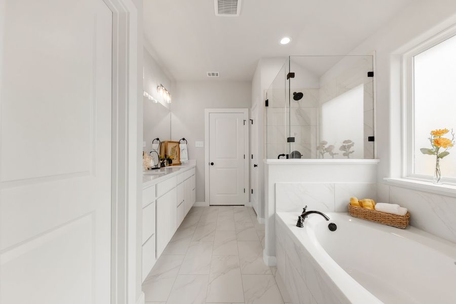 Representative furnished interior of a home built from the The Sage by Avonley Homes in Austin's Colony, Bryan (Image 4).