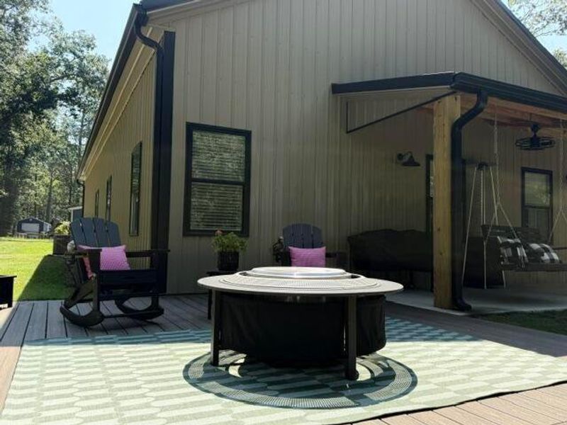 Exterior details and patio area of a home in , Manning (Image 39).